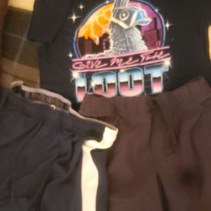 Under Armor Boys size 10